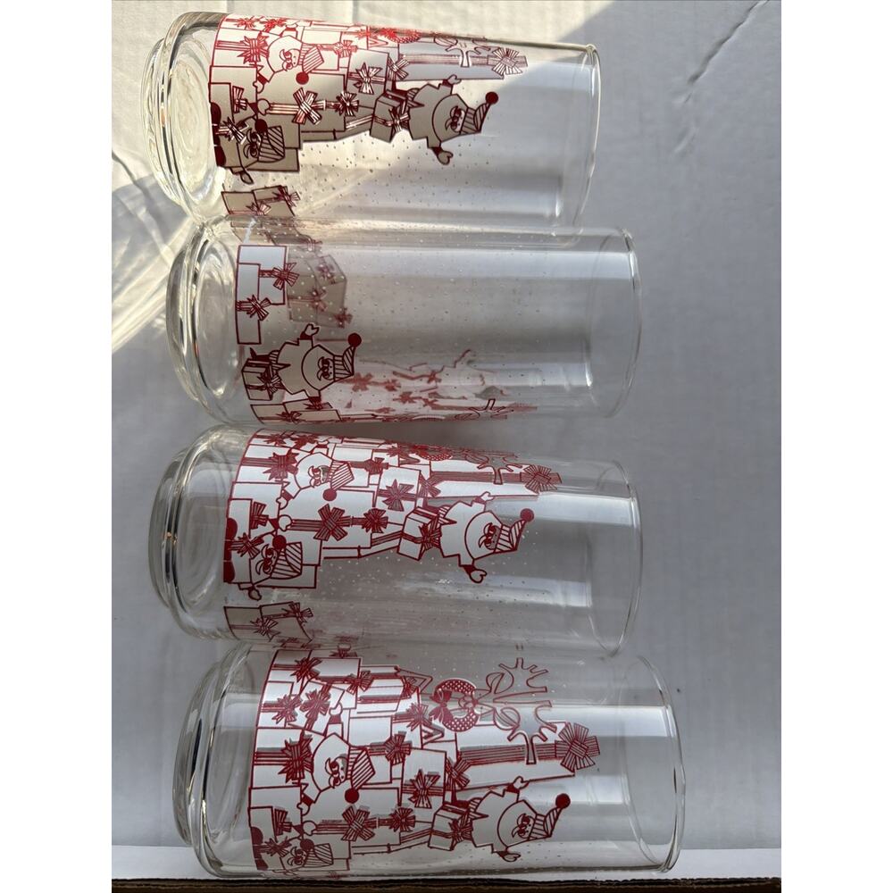 4 Vntg‎ Crisa Corp. Clearly Santa Tumblers 16 fl oz 5.75” Tall Christmas Glasses